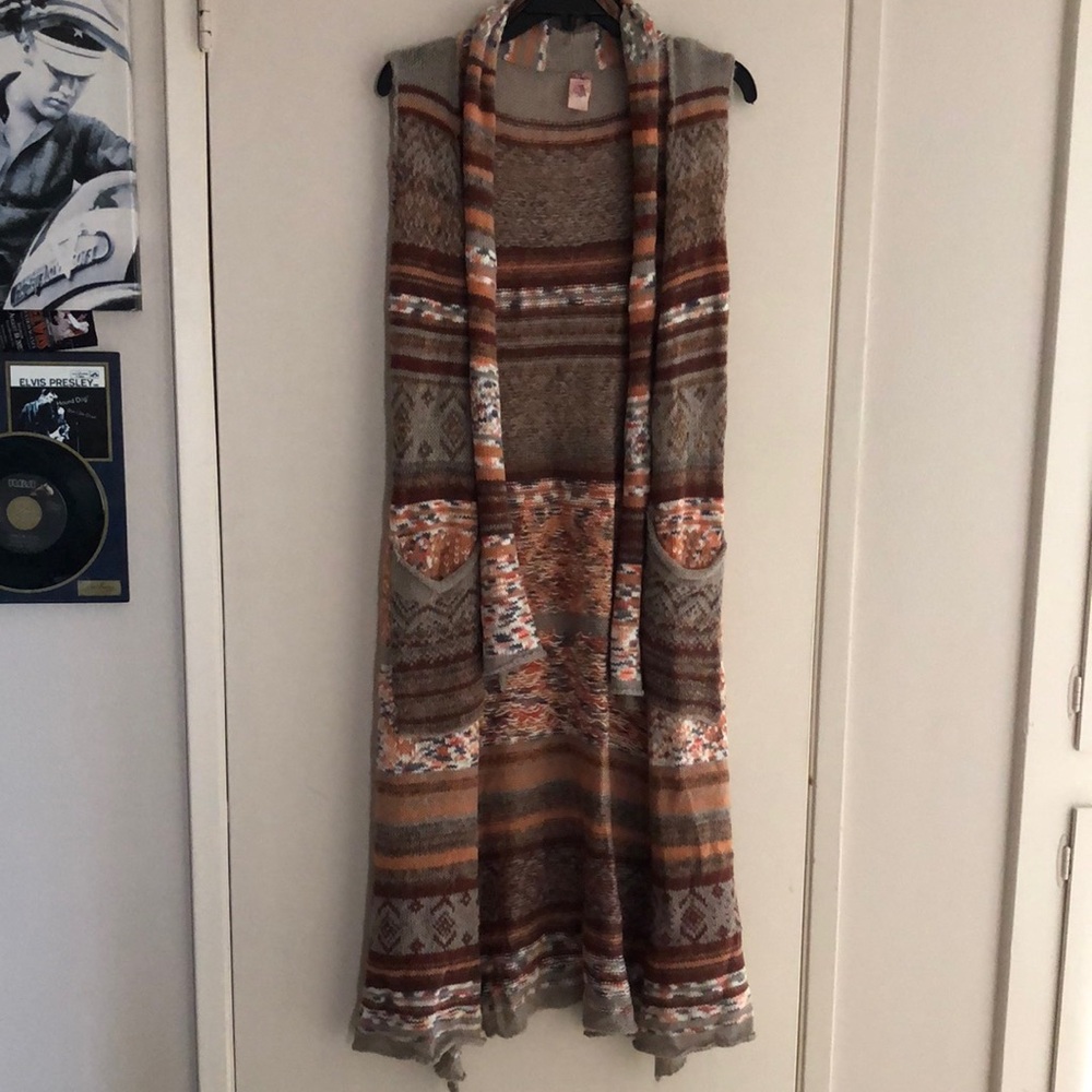 🆕Sweater Vest! Banana Republic! shawl collar! Pockets! fall trend colors! Size M